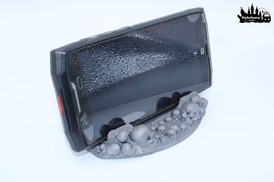 Gothic Skull Tablet & Phone Stand | iPad Stand | Resin Media Dock for Tablet Smartphone | Handmade Dark Fantasy Decor