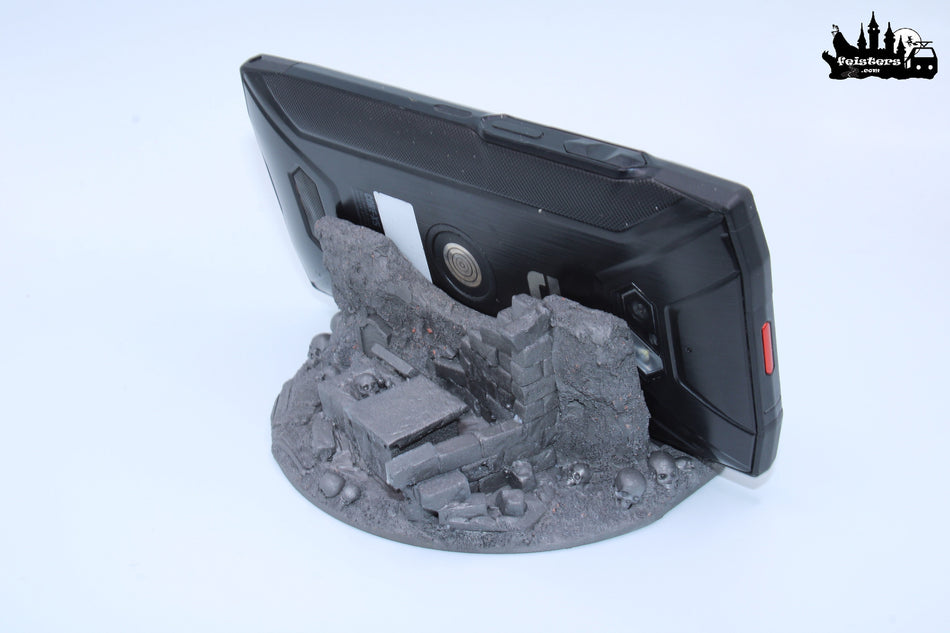 Gothic Skull Tablet & Phone Stand | iPad Stand | Resin Media Dock for Tablet Smartphone | Handmade Dark Fantasy Decor