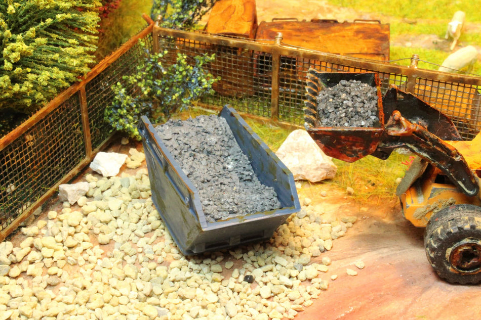 Blue Small Container with Gravel - H0 Scale