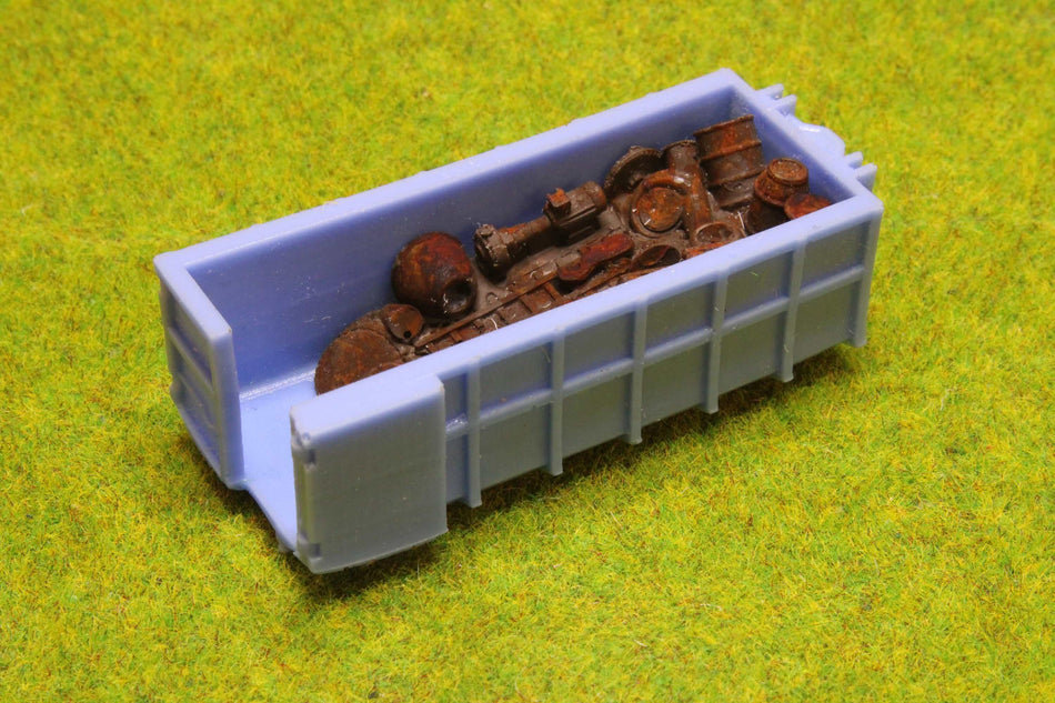 Blue High Container with scrapmetal- H0 Scale