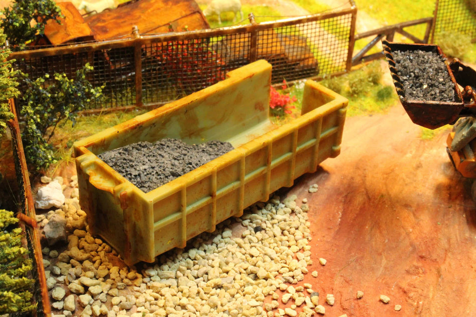 Yellow High Container with gravel- H0 Scale