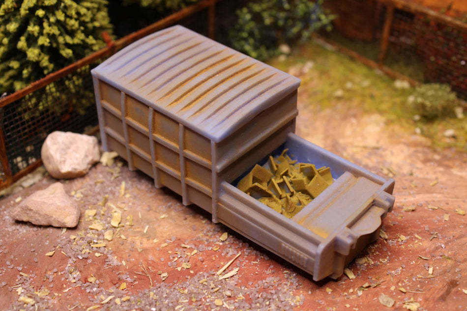 Presscontainer with cardboard boxes - H0 Scale